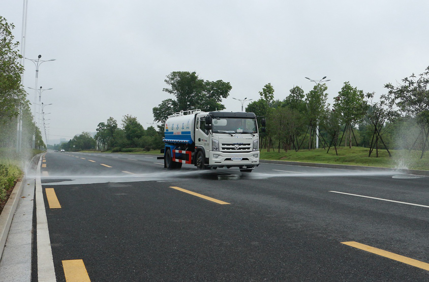 10噸時(shí)風(fēng)灑水車